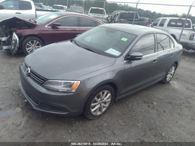 3VWD07AJ2EM275890 Volkswagen Jetta Sedan Se W/connectivity/sunroof