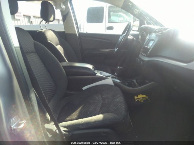 3C4PDDAG8JT450523 Dodge JOURNEY SE