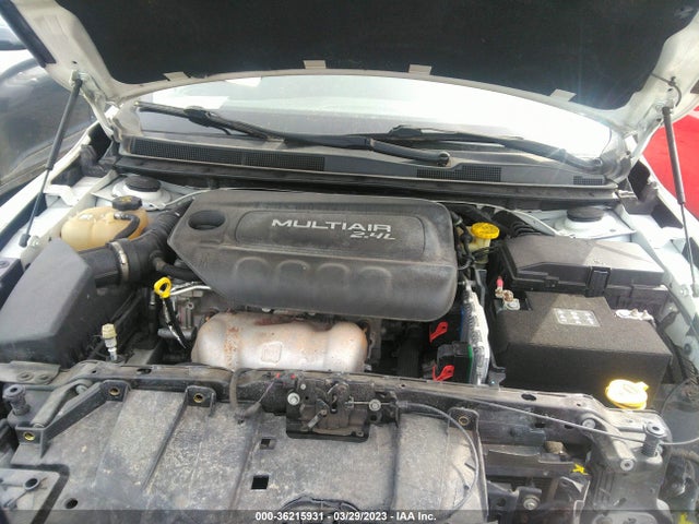 1C3CCCAB7FN739324 Chrysler 200 Limited