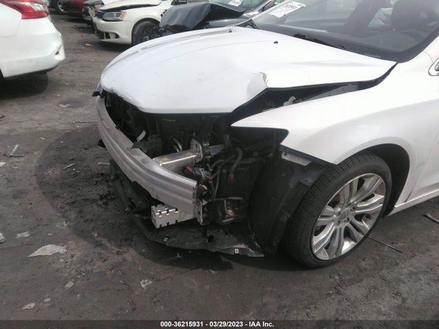 1C3CCCAB7FN739324 Chrysler 200 Limited