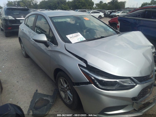 2018 3G1BE6SM5JS626157 main image