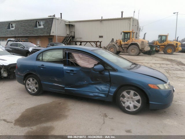 2008 HONDA CIVIC SDN LX VIN: 1HGFA16528L114805