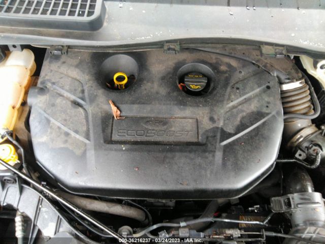 1FMCU9G93FUA48034 Ford ESCAPE SE