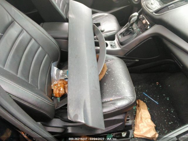 1FMCU9G93FUA48034 Ford ESCAPE SE
