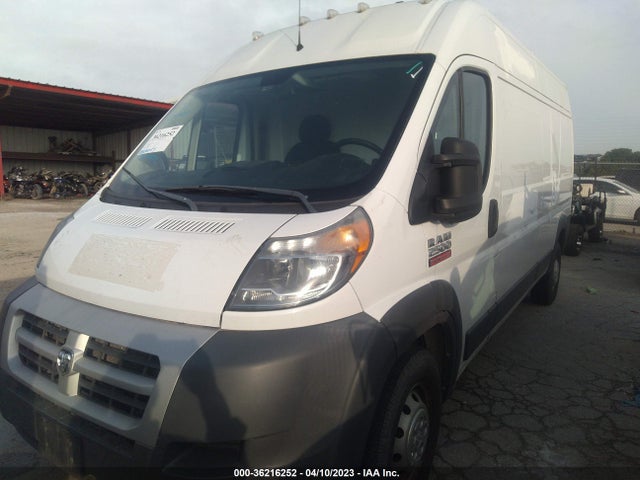 RAM Promaster 2015 3C6TRVDG0FE514137 Image 2
