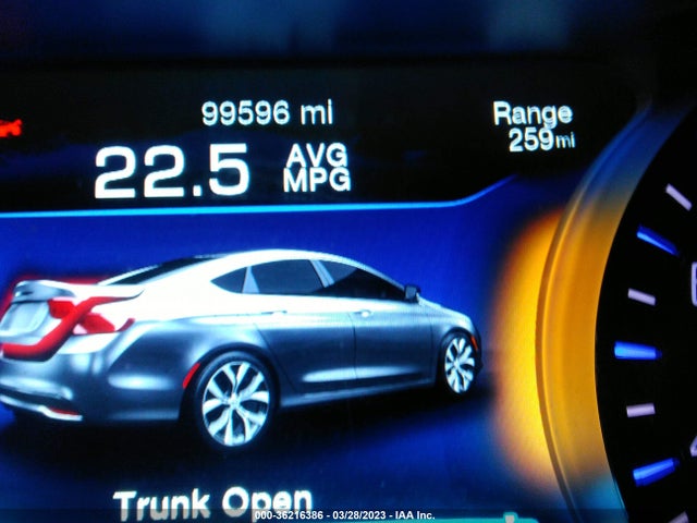 Chrysler 200 S 2015 1C3CCCBBXFN542582 Image 7