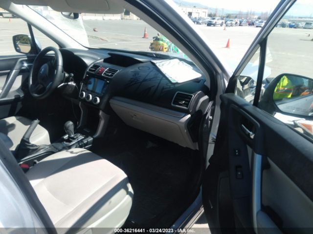 JF2SJAXC0GH410211 Subaru Forester 2.5i Touring