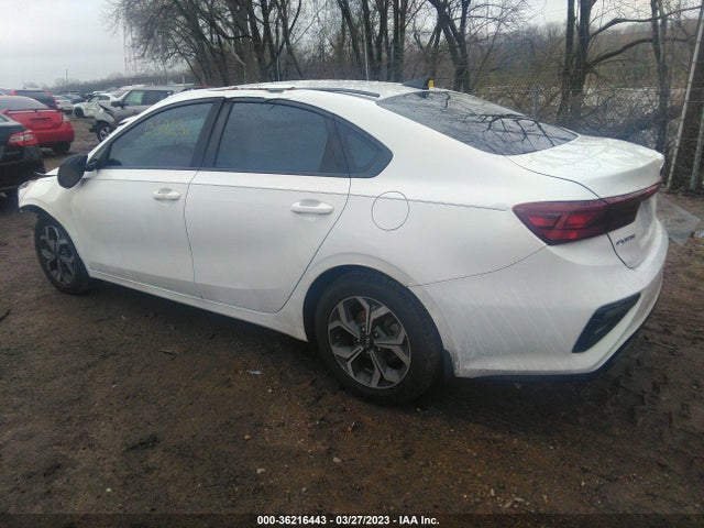2019 KIA FORTE LXS VIN: 3KPF24AD9KE109998