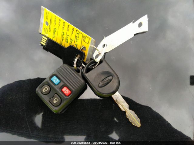 1ZVBP8AM6E5261693 Ford Mustang V6