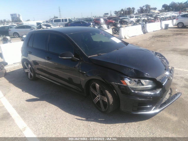2016 Volkswagen Golf R, VIN: WVWUF7AUXGW208646