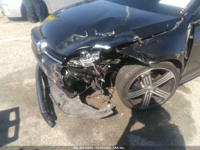 2016 Volkswagen Golf R, VIN: WVWUF7AUXGW208646