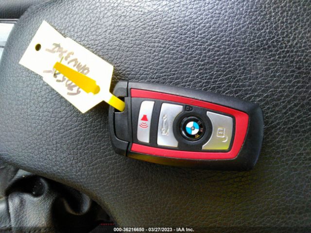 WBA8B9G30HNU53967 BMW 3 Series 330i