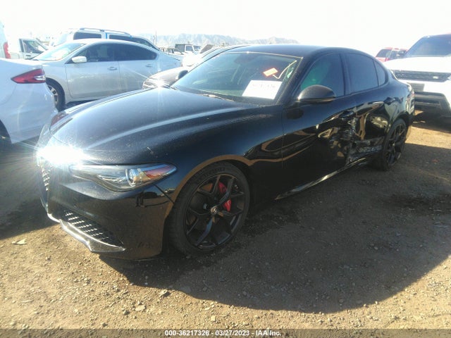 ZARFAMAN4K7611741 Alfa Romeo Giulia Sport
