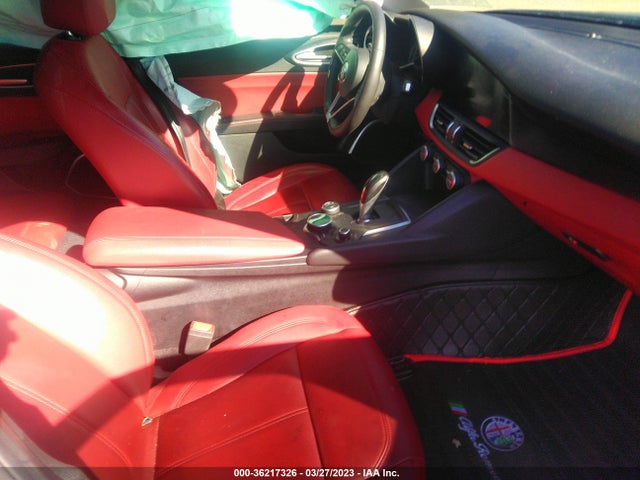 ZARFAMAN4K7611741 Alfa Romeo Giulia Sport