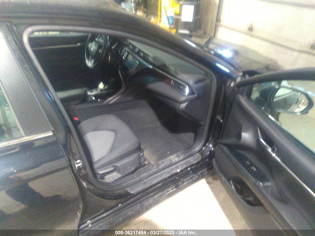 2018 Toyota Camry, VIN: 4T1B31HK7JU503705