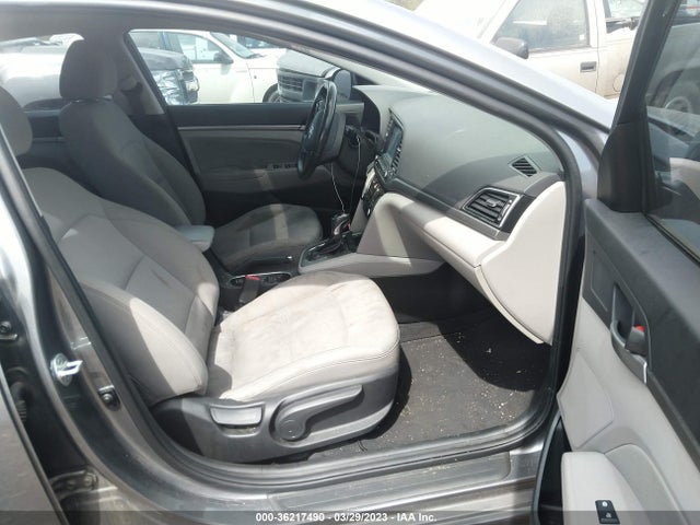 Hyundai Elantra Value Edition 2018 5NPD84LF4JH328575 Image 5