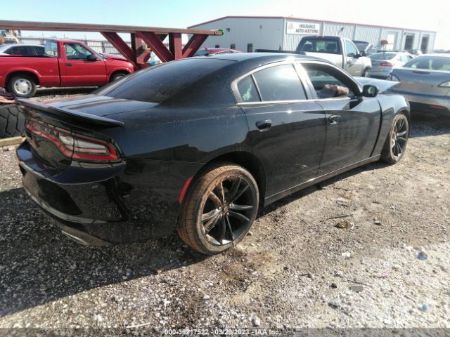 2C3CDXBG6JH313463 Dodge Charger Sxt