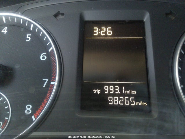 1VWAT7A30EC038151 Volkswagen Passat Wolfsburg Ed