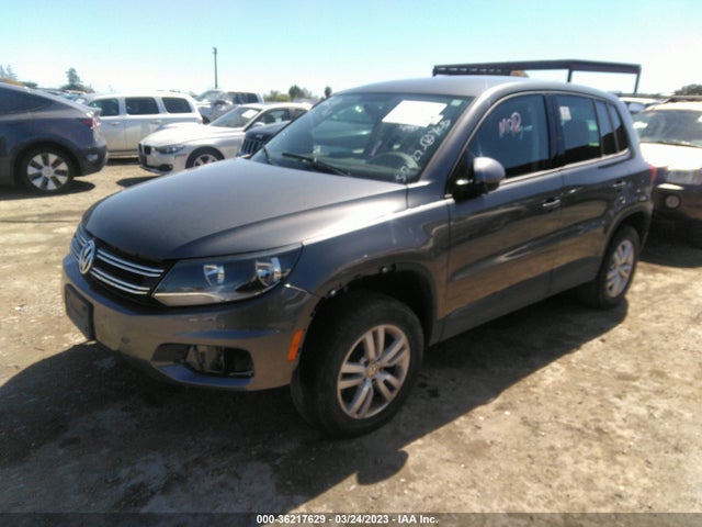 Volkswagen TIGUAN S 2014 WVGAV3AX0EW503725 Image 2