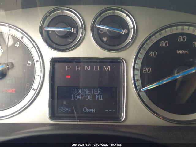 Cadillac Escalade Luxury 2011 1GYS3BEFXBR160386 Image 8