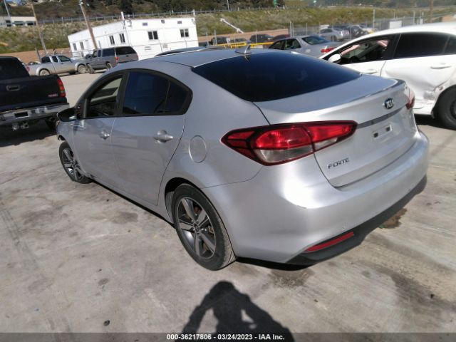 3KPFL4A77JE173639 KIA FORTE LX