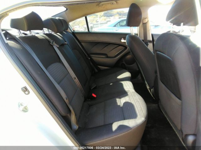 3KPFL4A77JE173639 KIA FORTE LX