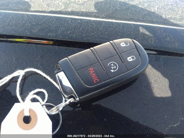 3C4NJDBB8JT283342 Jeep Compass Latitude