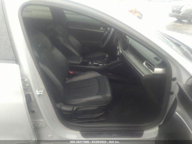 5XXG64J27NG143635 KIA K5 Gt-line