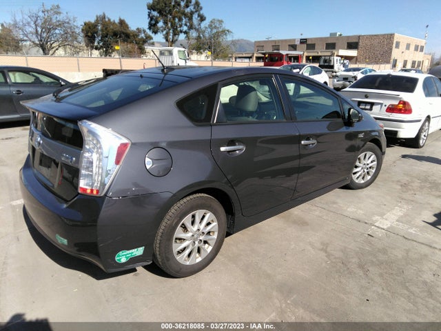 2015 TOYOTA PRIUS PLUG-IN VIN: JTDKN3DP1F3074554