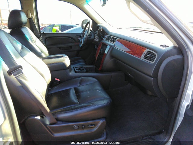 Chevrolet Suburban Lt 2014 1GNSCJE02ER199674 Image 6