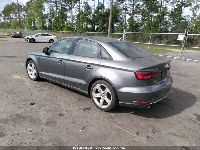 2017 Audi A3, VIN: WAUB8GFF0H1047697