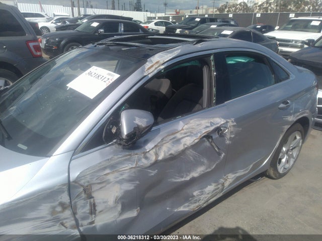 WAUGUDGY4PA012742 Audi A3 PREMIUM
