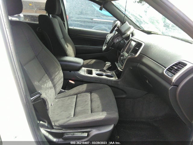 1C4RJFAG0JC296978 Jeep Grand Cherokee Laredo E