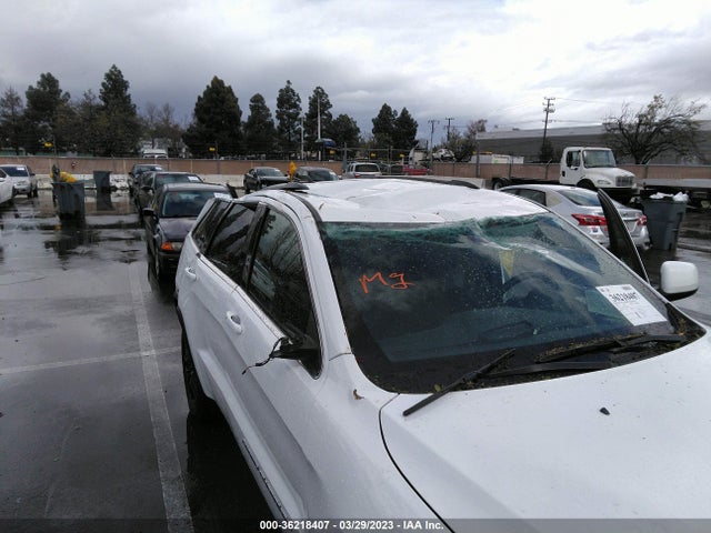 1C4RJFAG0JC296978 Jeep Grand Cherokee Laredo E