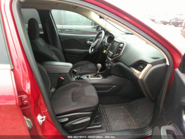 1C4PJLCB4GW291829 Jeep Cherokee Latitude