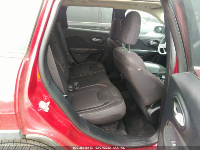 1C4PJLCB4GW291829 Jeep Cherokee Latitude