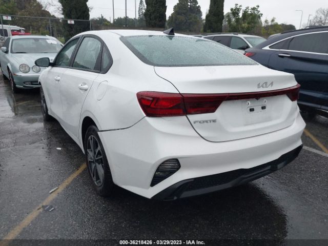3KPF24AD5PE549157 KIA Forte Lxs