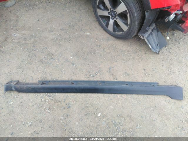 JF2GPABC6H8207157 Subaru Crosstrek Premium