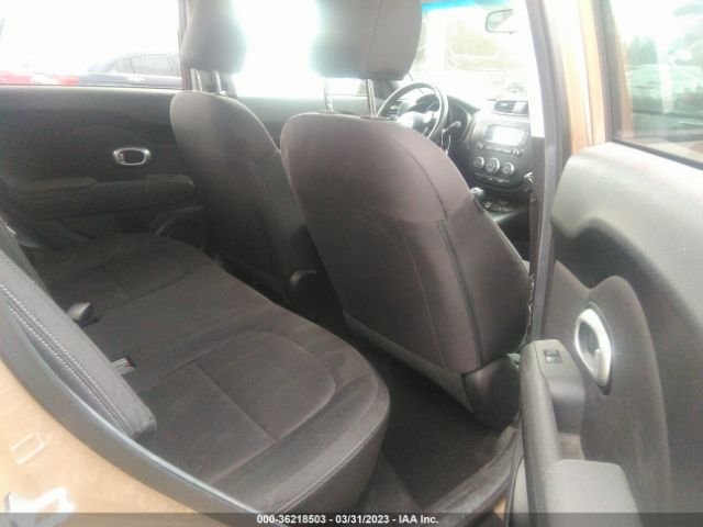 KNDJN2A22F7218832 KIA Soul Base