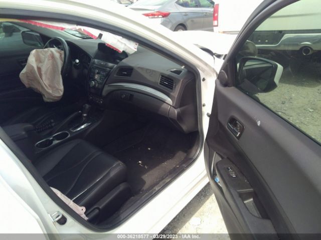 19UDE2F38MA001396 Acura ILX