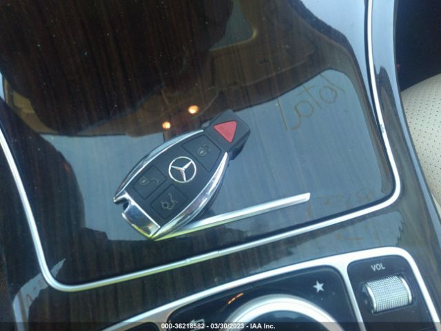 55SWF4KB9FU071382 Mercedes-Benz C-class C 300