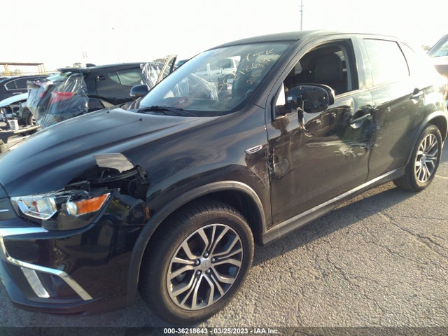 JA4AR3AW3JU002683 Mitsubishi Outlander Sport Se 2.4