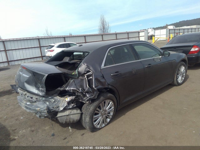 2C3CCARG5EH160568 Chrysler 300
