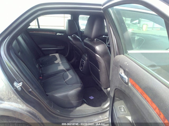 2C3CCARG5EH160568 Chrysler 300