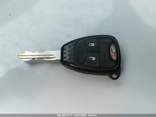 2005 CHRYSLER TOWN & COUNTRY LX VIN: 2C4GP44R75R459971