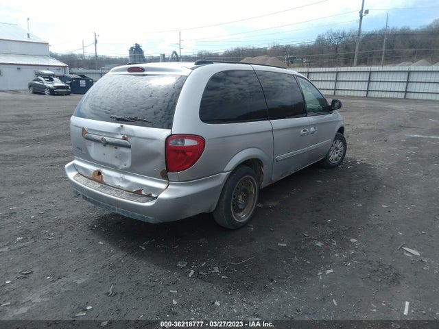 2005 CHRYSLER TOWN & COUNTRY LX VIN: 2C4GP44R75R459971