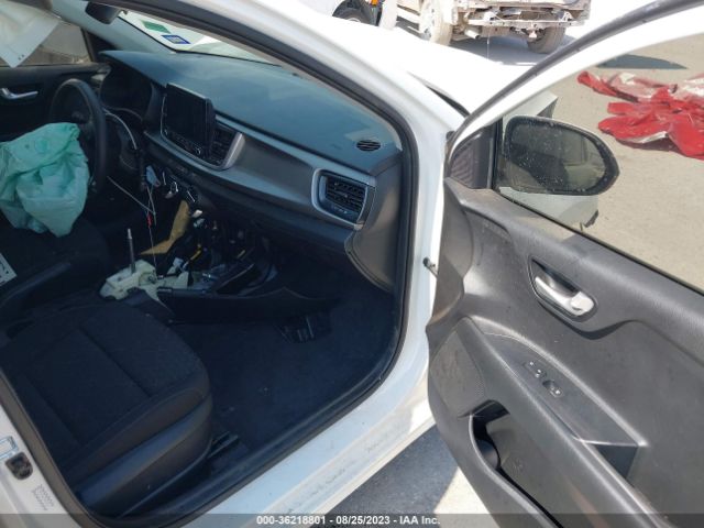 3KPA24AD1ME408107 KIA RIO LX