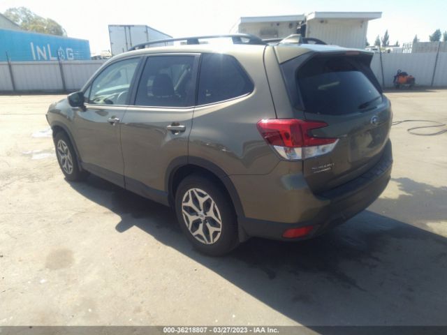 JF2SKAEC1NH514803 Subaru Forester Premium