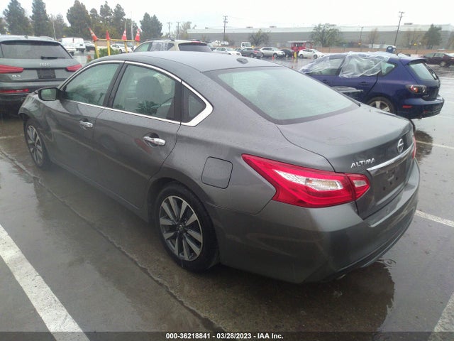 Nissan Altima 2.5 Sv 2017 1N4AL3AP7HC288172 Image 5