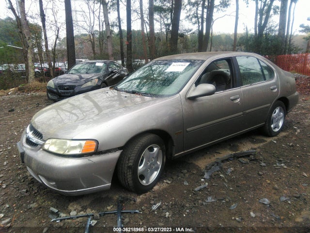 2001 NISSAN ALTIMA GXE VIN: 1N4DL01D61C240461